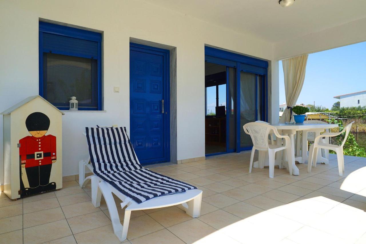 Dolphins House Villa Paralia Avdhiron Bagian luar foto