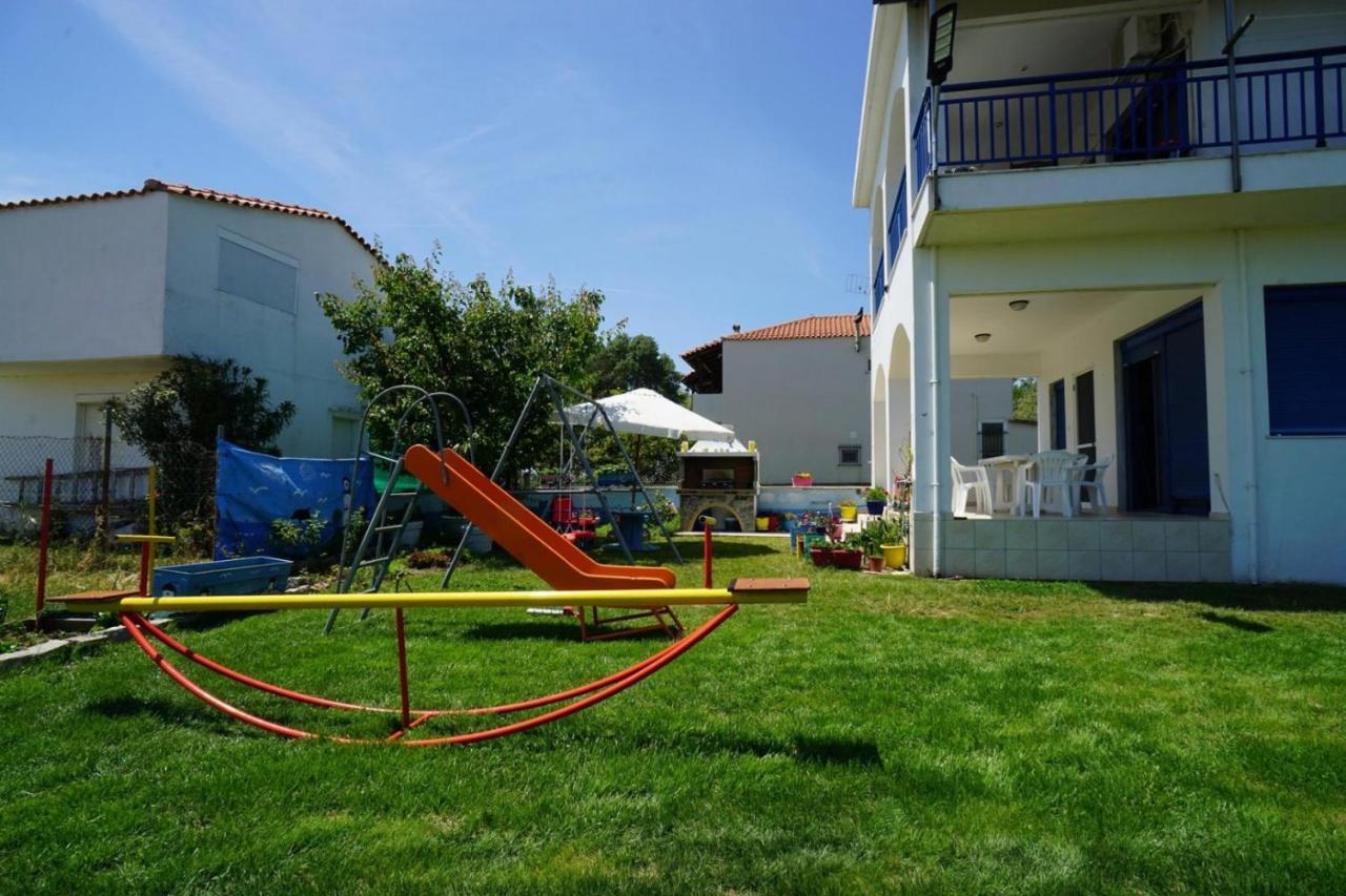 Dolphins House Villa Paralia Avdhiron Bagian luar foto